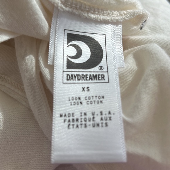 DAYDREAMER REVOLVE ELTON JOHN TEE SIZE XS NWOT - Picture 4 of 6